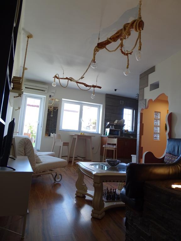 Atico77 Appartement Caces Buitenkant foto